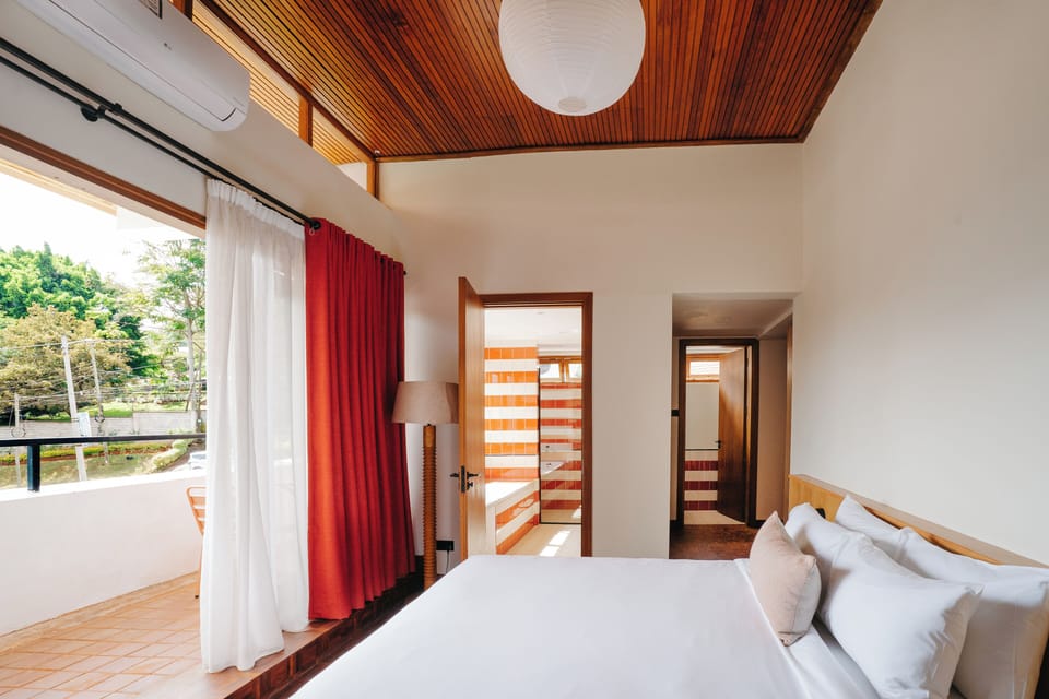 Chic Chic | In-room safe, desk, laptop workspace, iron/ironing board