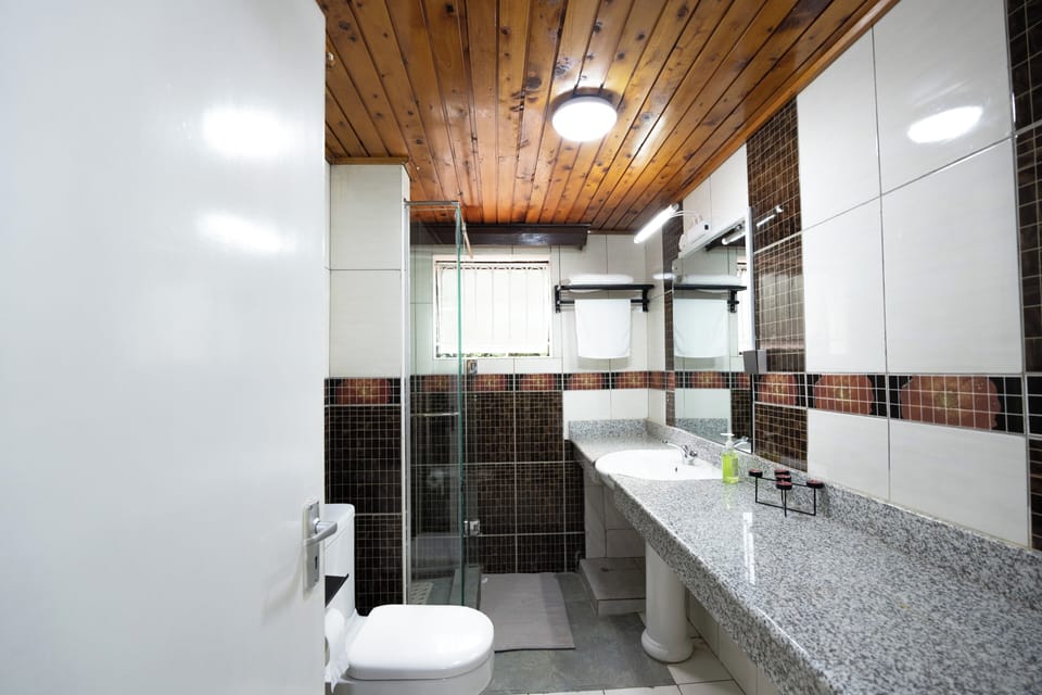 Single Room, Patio, Garden View | Bathroom | Slippers