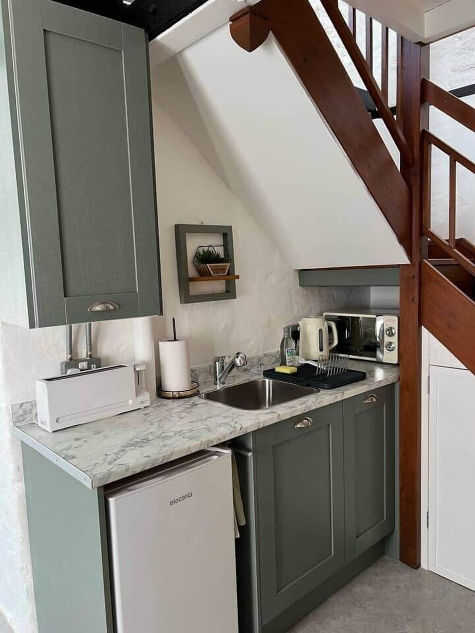 Kitchen facilities