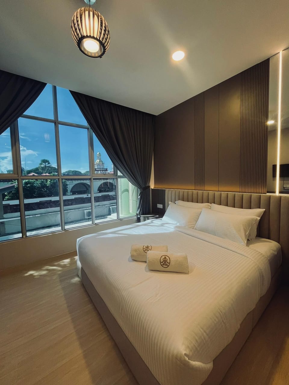 Deluxe Double Room, City View | Desk, laptop workspace, blackout drapes, iron/ironing board