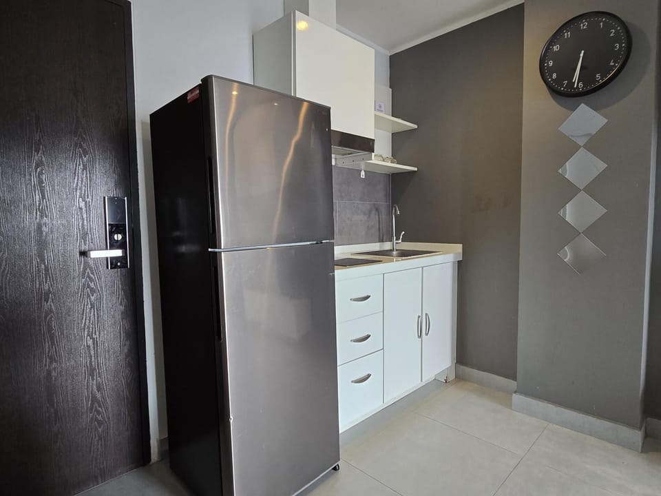 Apartment, Balcony | Private kitchenette