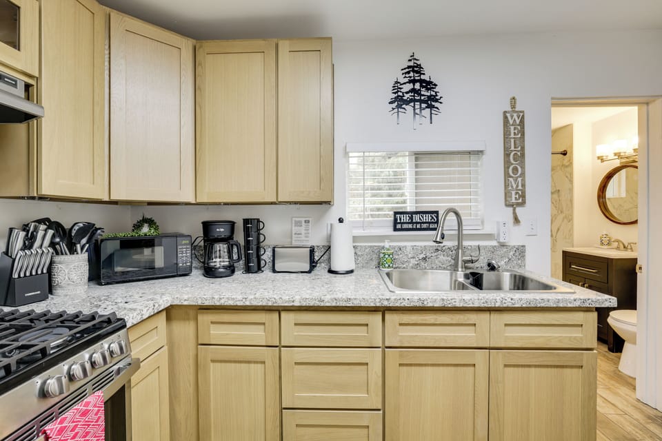 House (2 Bedrooms) | Interior