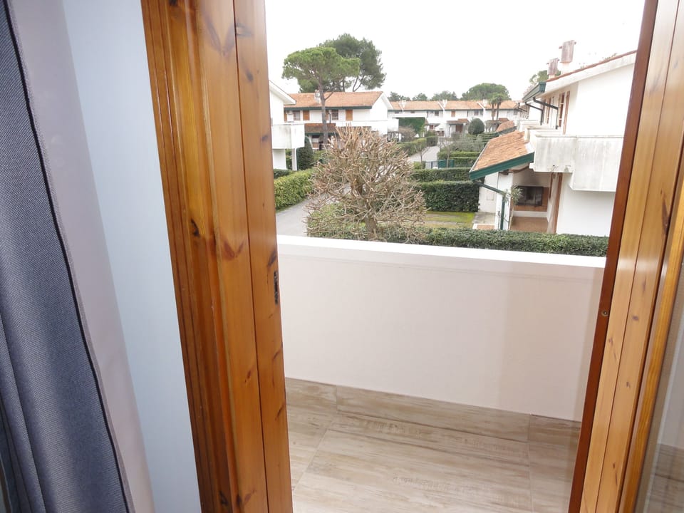 Villa, 3 Bedrooms, Balcony | Interior