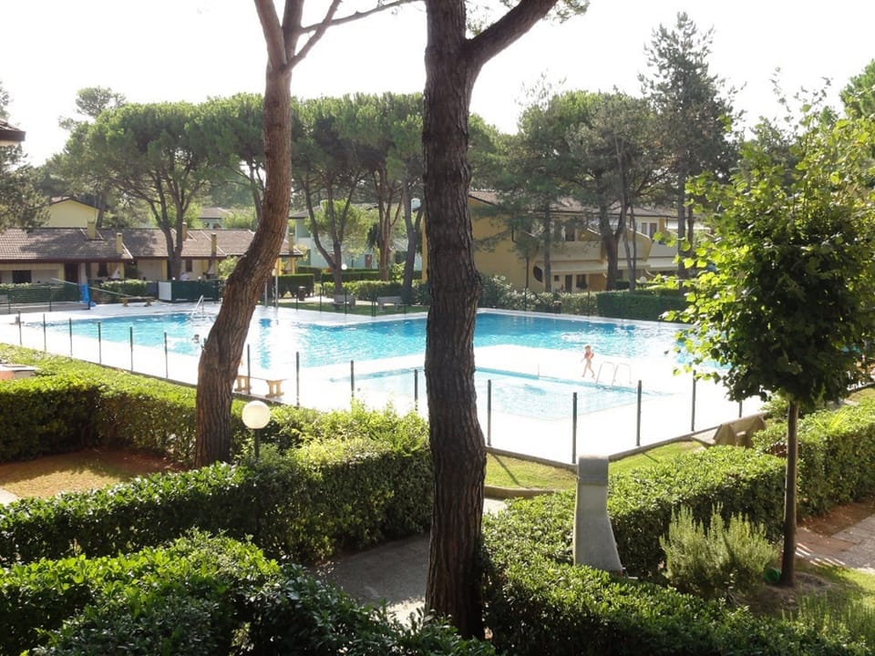 Apartment, 1 Bedroom, Balcony | Garden