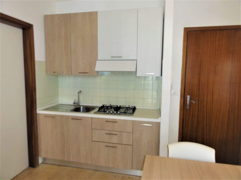 Apartment, 1 Bedroom, Balcony | Interior
