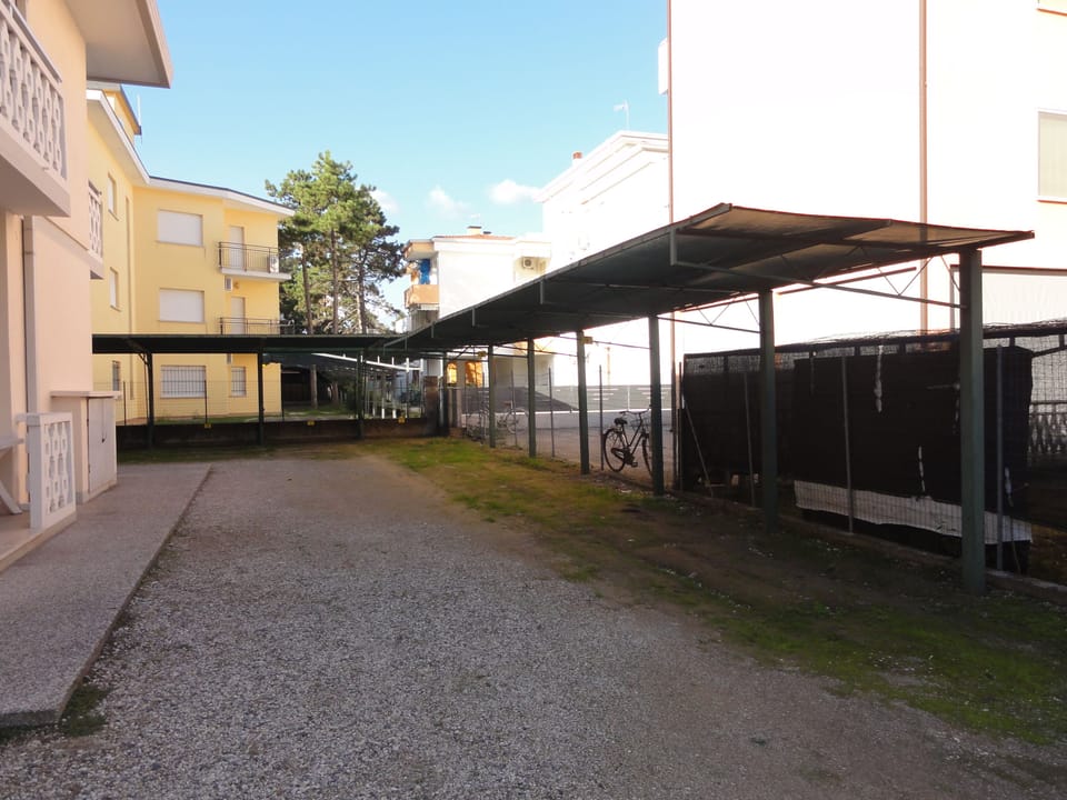 Apartment, 2 Bedrooms, Balcony | Parking | Limited parking