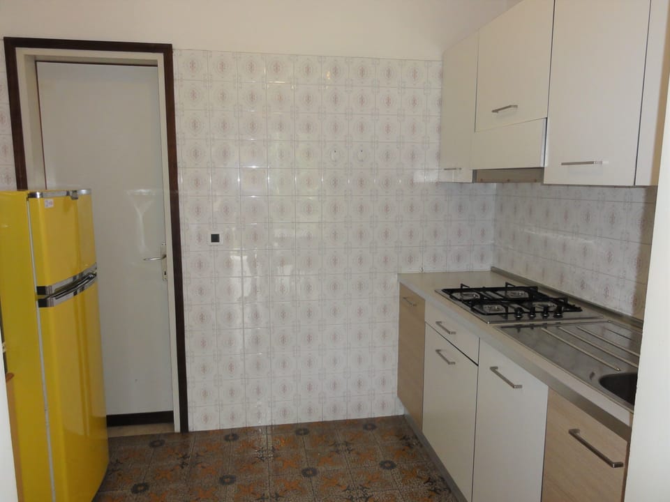 Apartment, 2 Bedrooms, Balcony | Interior