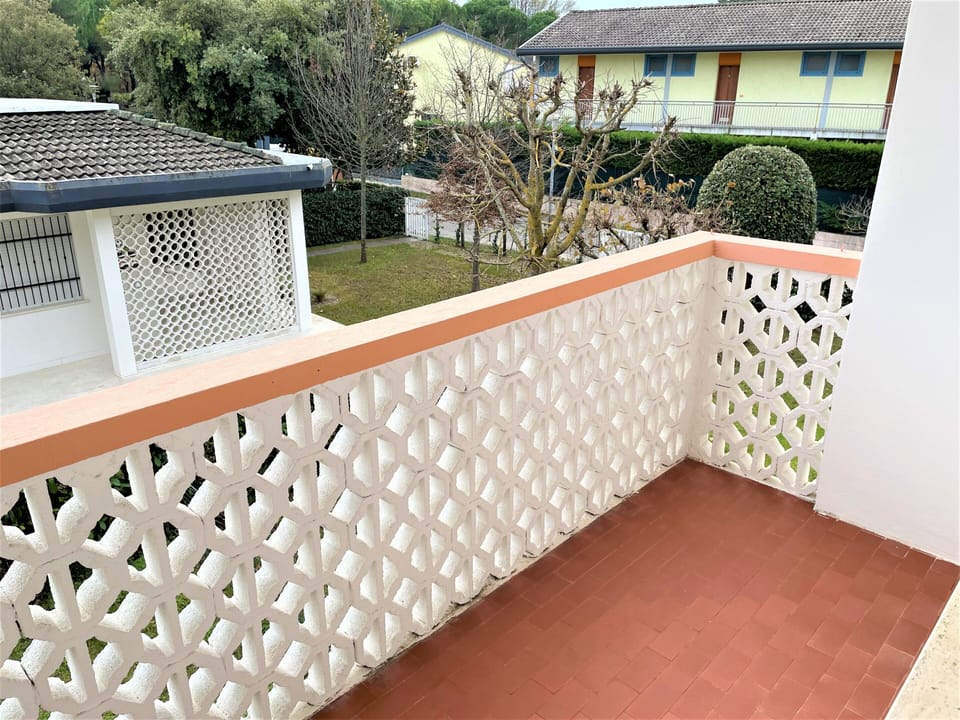 Apartment, 2 Bedrooms, Patio, Garden View | Balcony