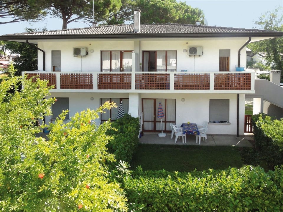 Apartment, 2 Bedrooms, Balcony, Garden View | Exterior