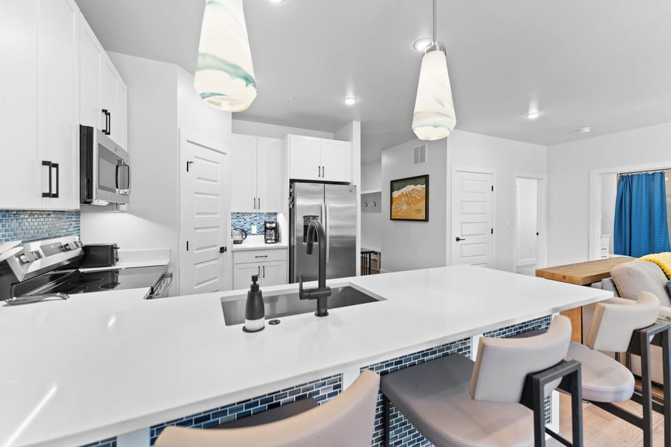 Condo (3 Bedrooms) | Property amenity