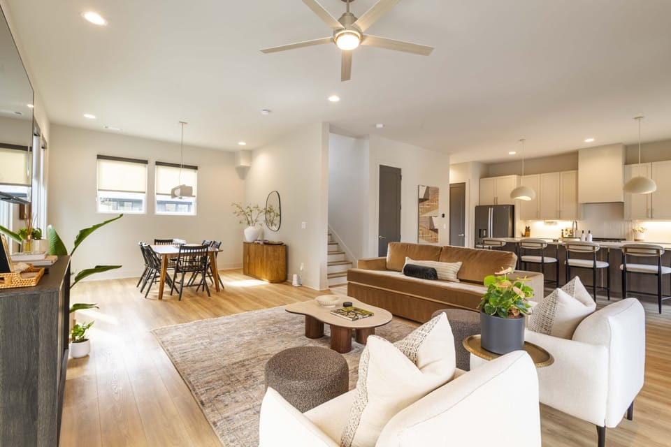 Unit 9 first floor living / dining/ kitchen