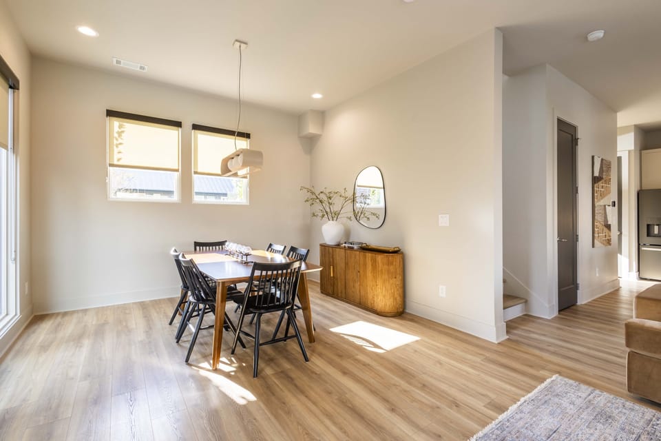 Open concept living / kitchen / dining
