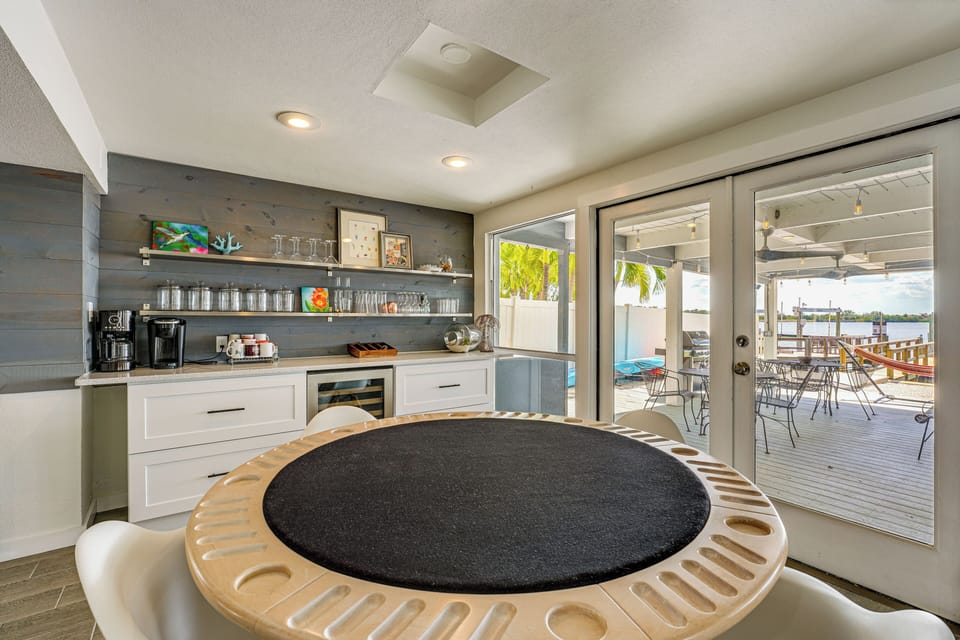 Game Area | Dry Bar | 1st Floor