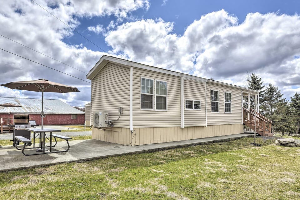 This cozy cottage provides all of the comforts of home in a quaint space!