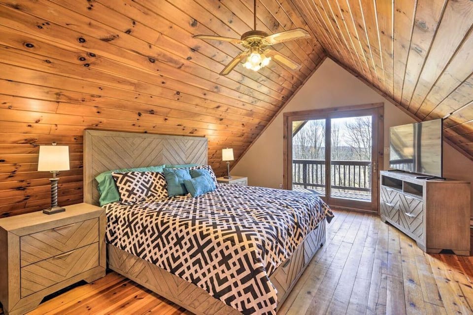 Wake up feeling refreshed when you sleep in this king-sized bed!