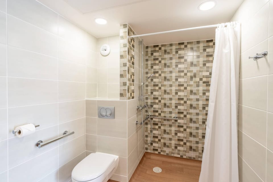 Apartment, 1 Bedroom | WiFi (free), bed sheets