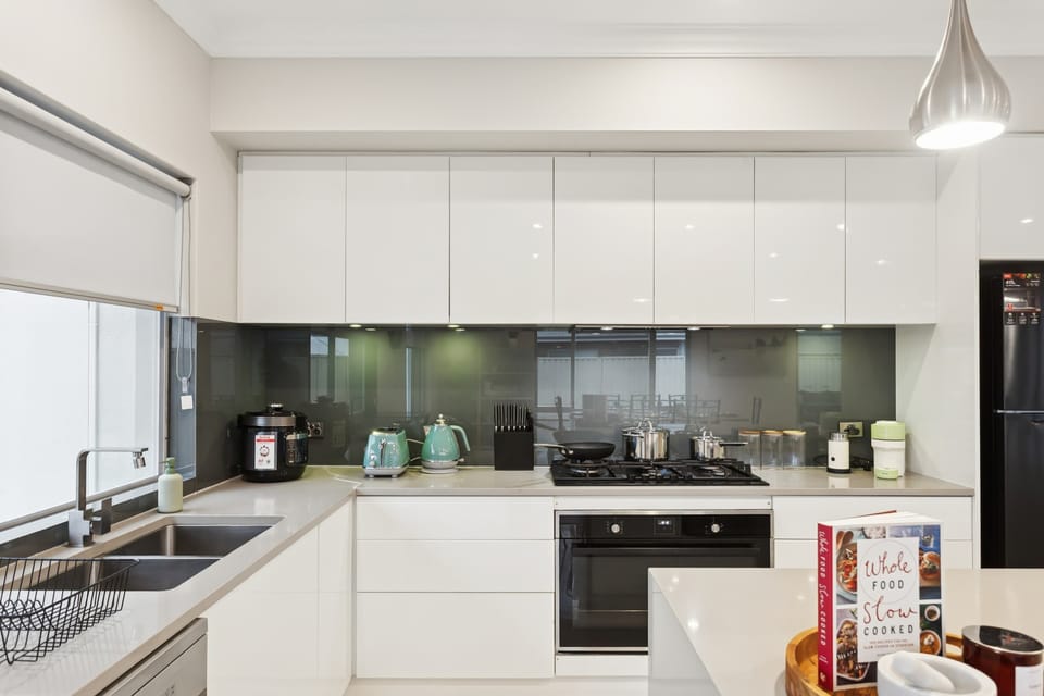 Fully equipped kitchen