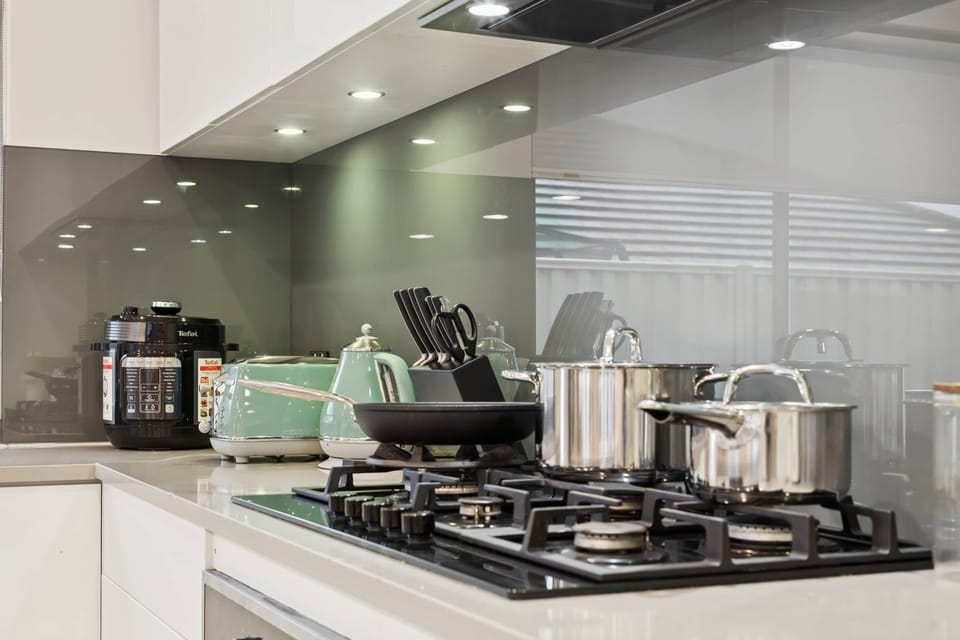 Fully equipped kitchen