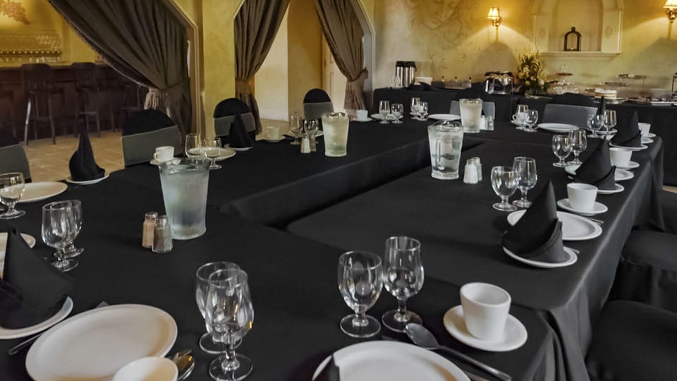 Banquet hall