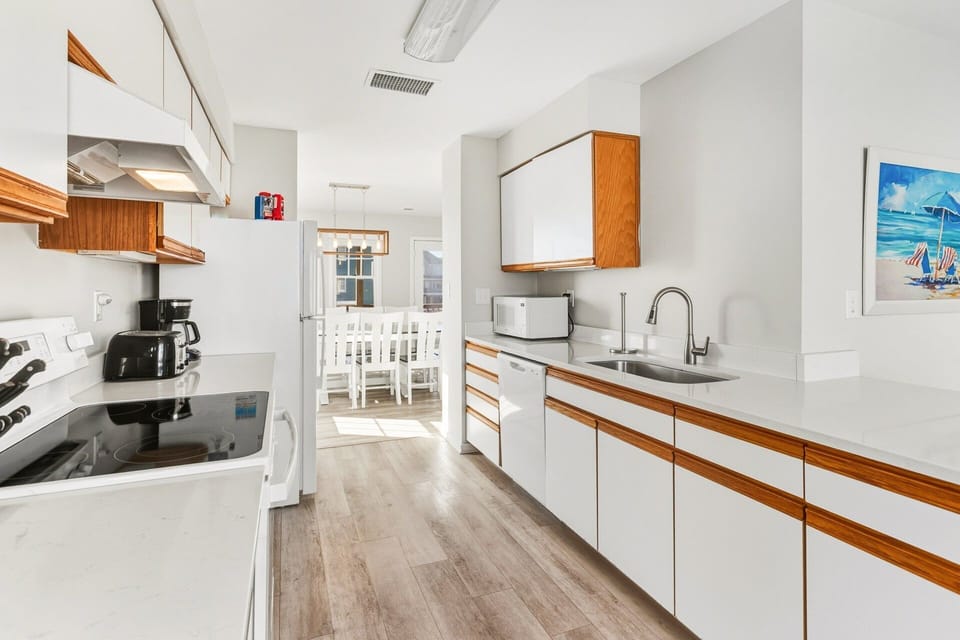 Kitchen – Fully equipped kitchen with everything needed for vacation cooking.