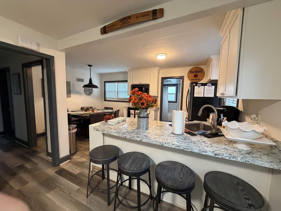 Kitchen/dining room 2nd floor