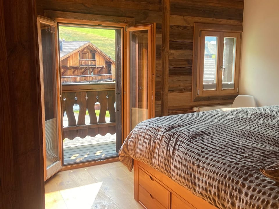 Chalet Les Ravaires, Morgins (1394)
