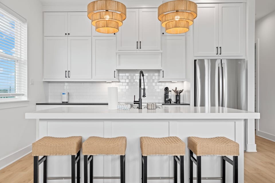 Spacious, light, and plenty of seating.