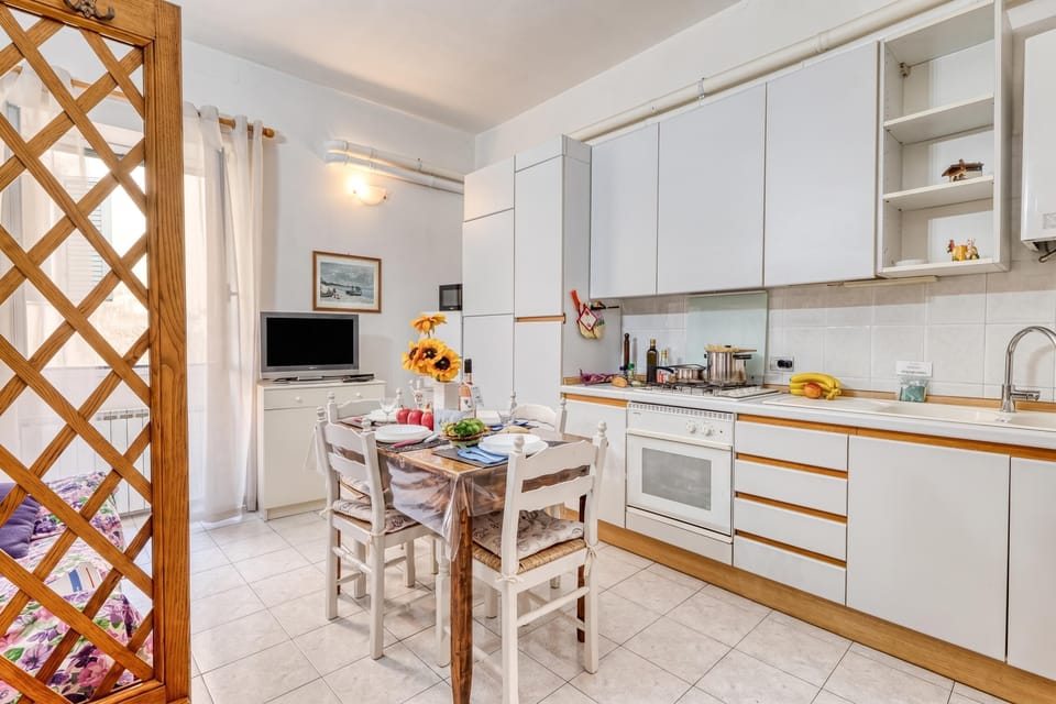 Kitchen and dining area