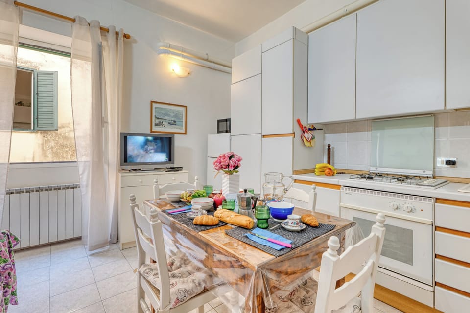Kitchen and dining area