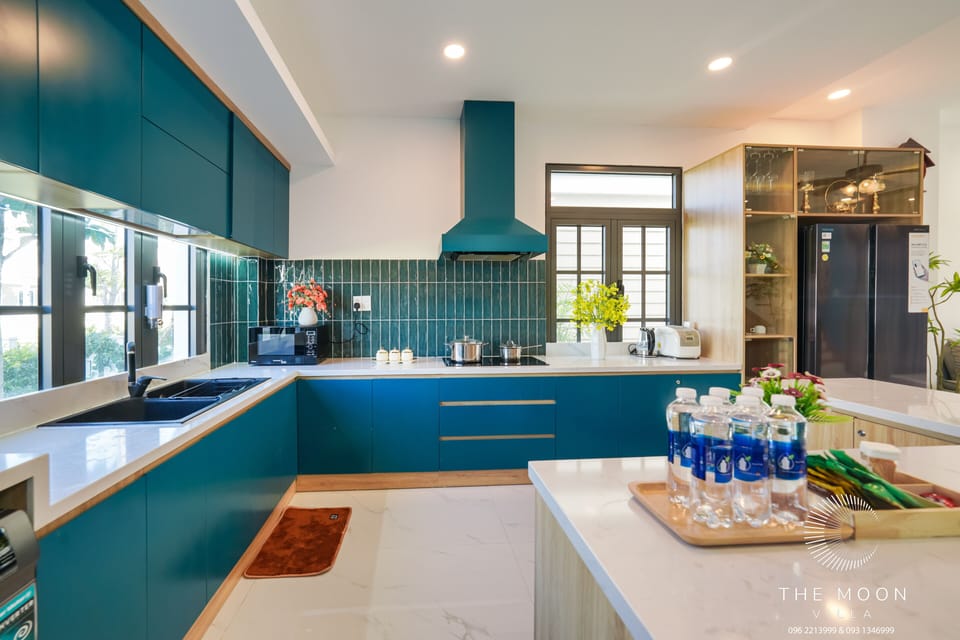 Luxury Villa, Garden View | Private kitchen | Fridge, microwave, oven, stovetop