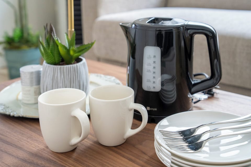 Fridge, microwave, stovetop, toaster