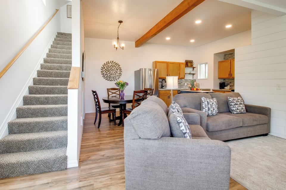 Living Area | TV | 1st Floor