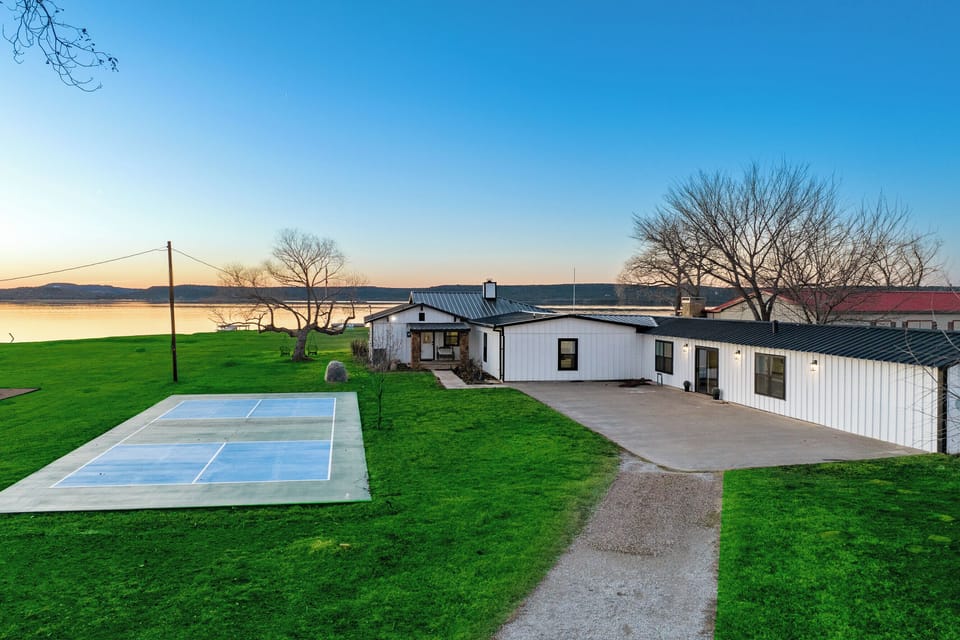 Patio | Wood-Burning Fire Pit | Private Hot Tub | Gas Grill | Pickleball Court