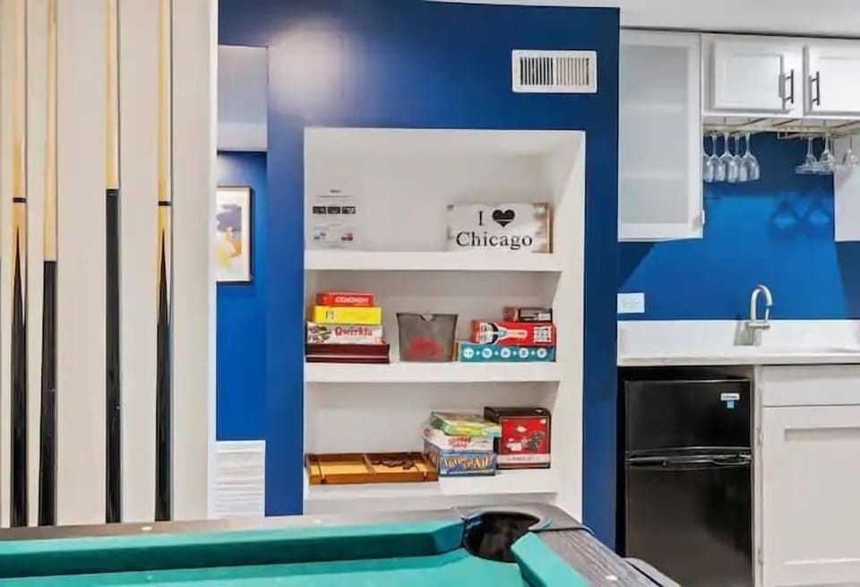 Game room