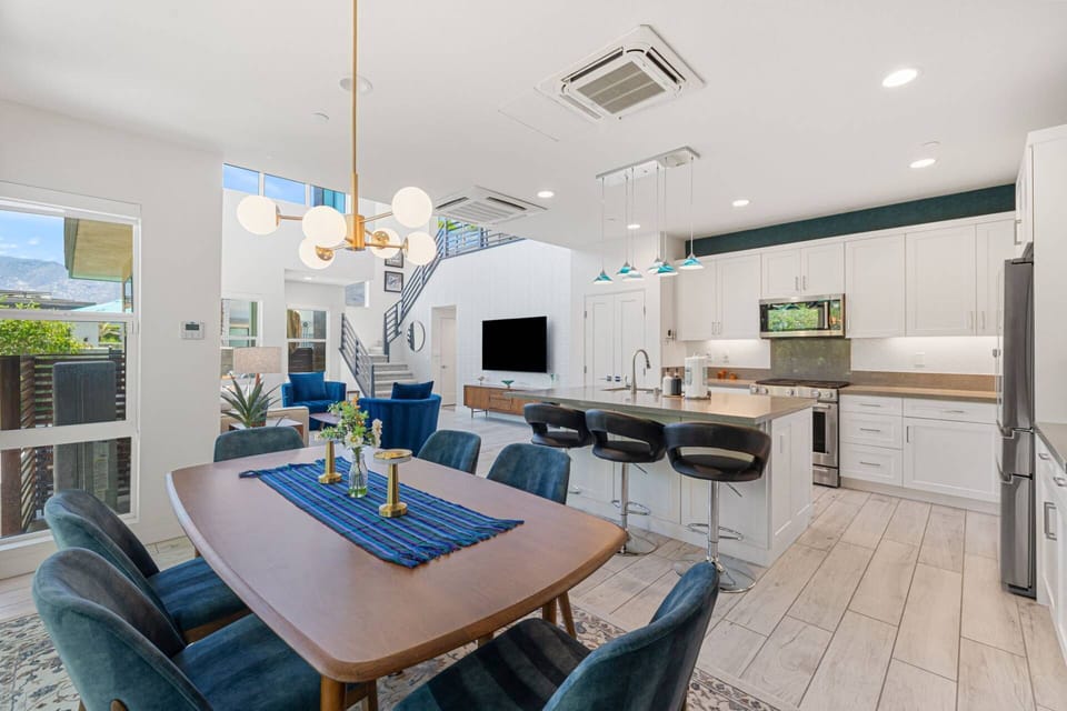 Dining Room and Kitchen