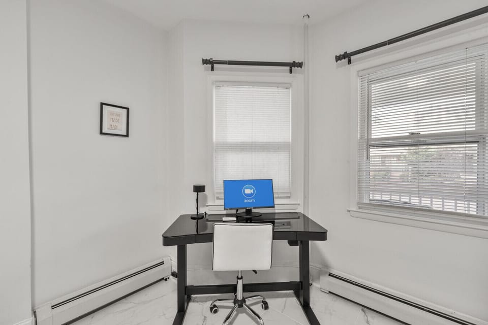 Work Station