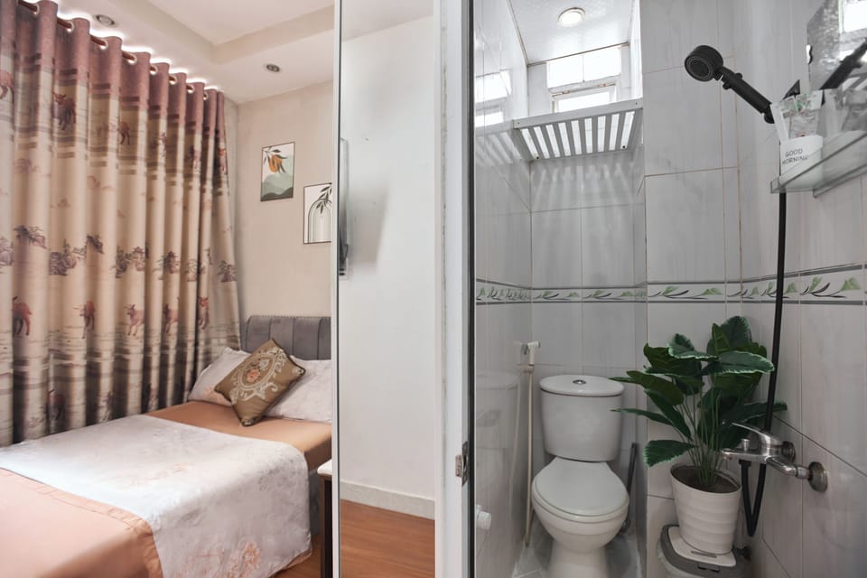 Superior Double Room, City View | Desk, free WiFi