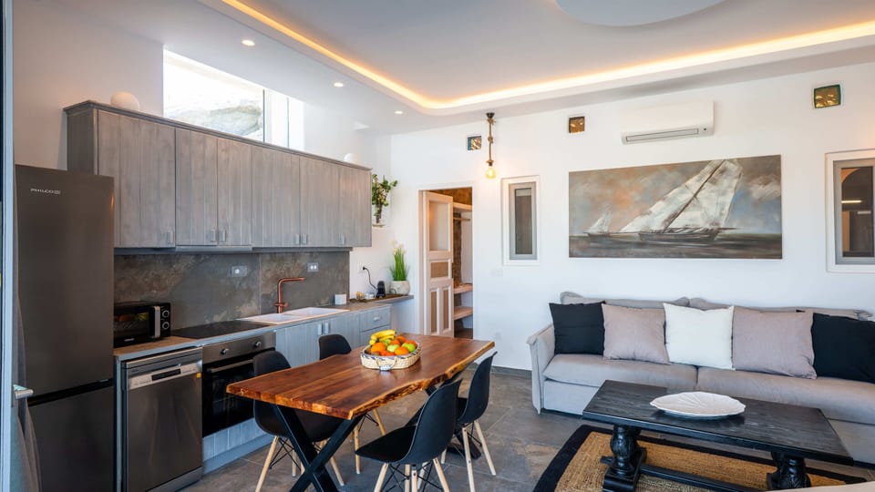 Living room - Kitchen