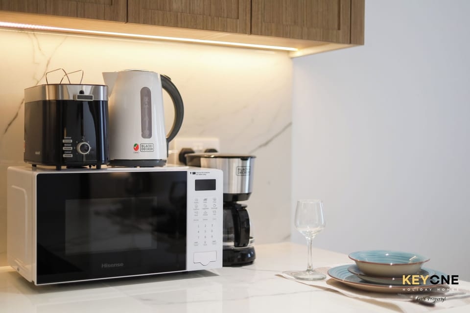 Comfort Apartment, City View | Private kitchen