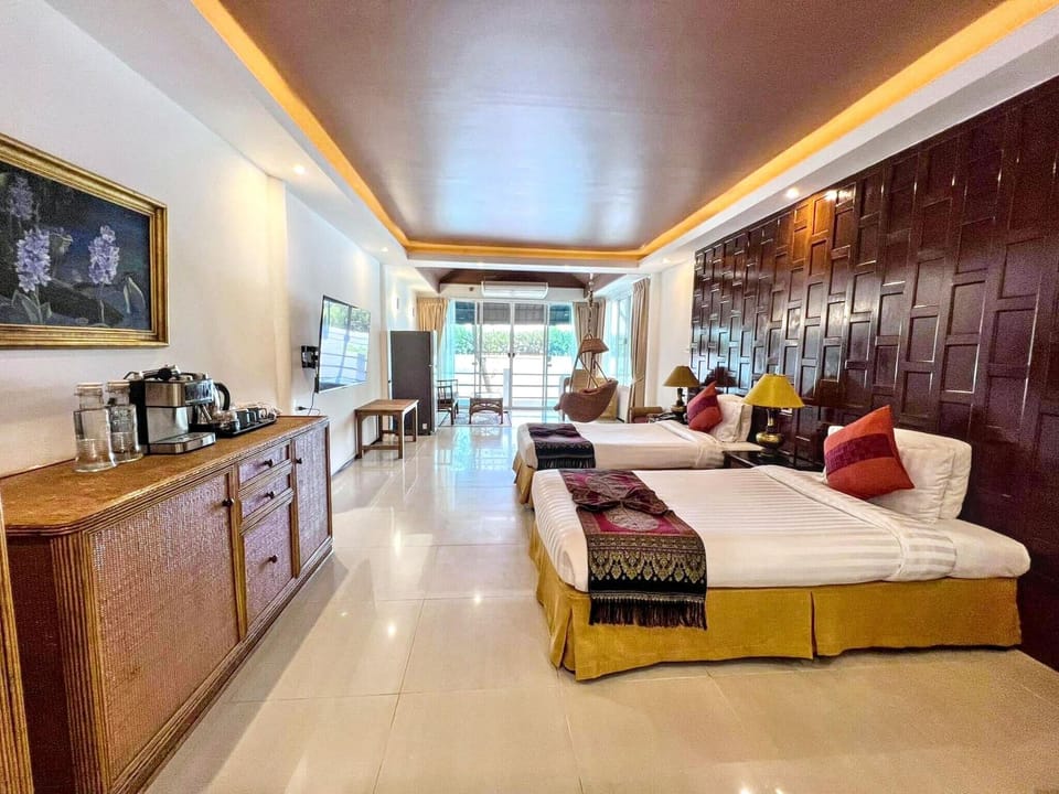 Room, 1 Bedroom, Accessible, Smoking | 1 bedroom