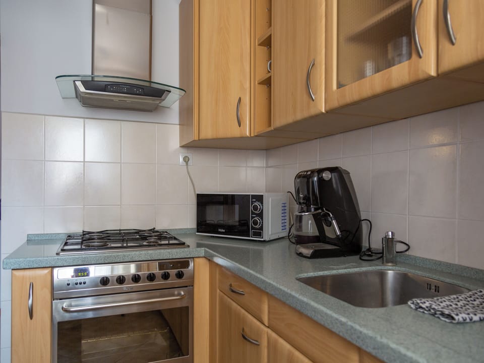 Apartment | Private kitchen | Electric kettle