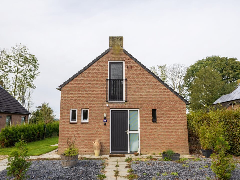 Bungalow | Exterior