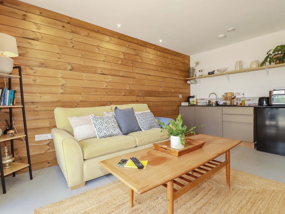Cottage | Living area