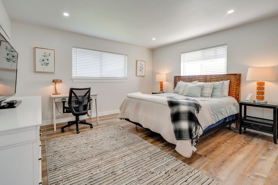 Yakima Wine Country Haven: Near Hiking & Fishing! Cottage in Washington