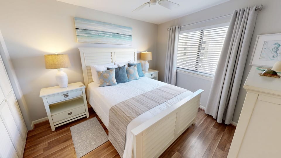 Condo, 2 Bedrooms | 2 bedrooms, iron/ironing board, WiFi (free)