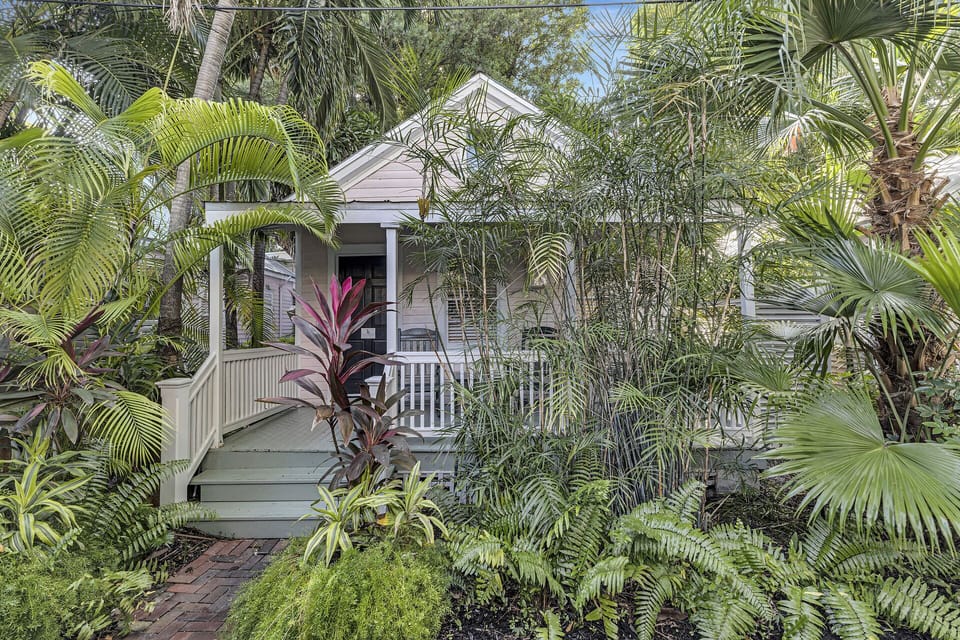 Welcome to Flamingo Cottage!