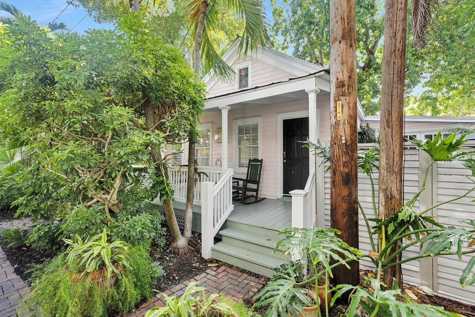Welcome to Gardenia Cottage!