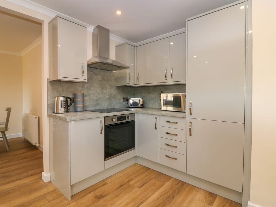 Fridge, microwave, dishwasher, toaster