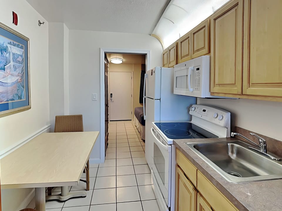 Dining Area - Seating for 2