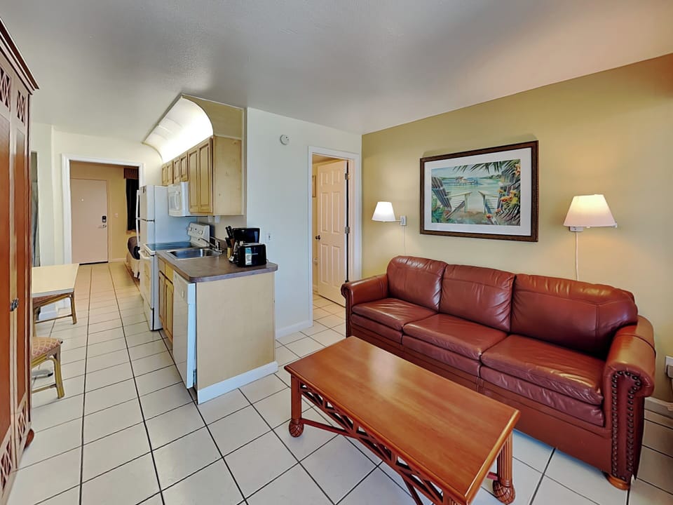 Open and Inviting Floor Plan